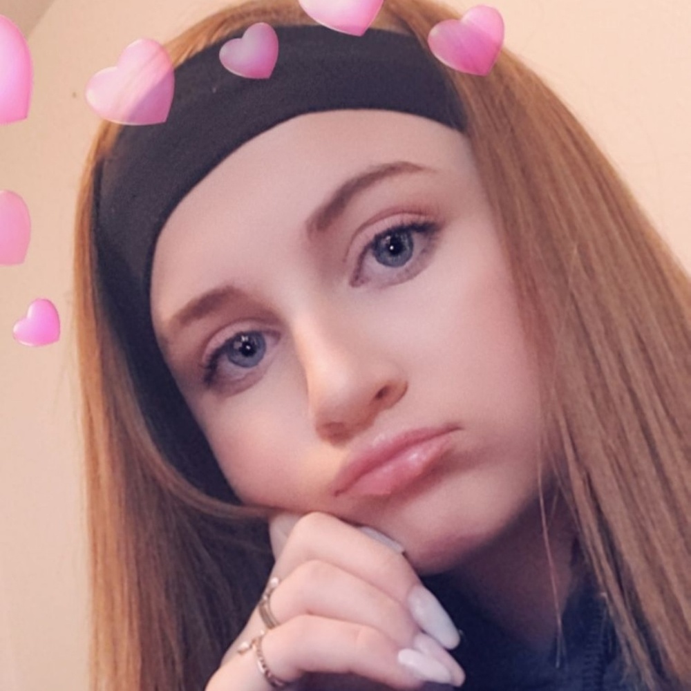 Meet your Posher, Kayla